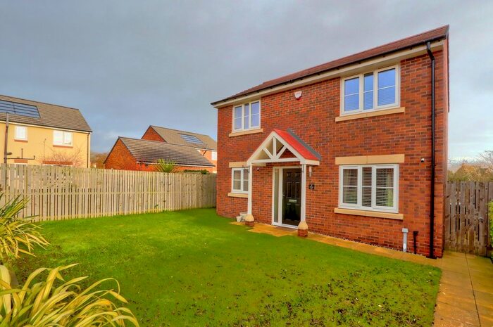 3 Bedroom Detached House For Sale In Bilsdale View, Carlton, TS21