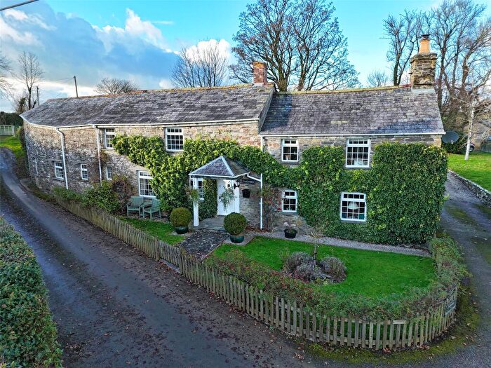 4 Bedroom Detached House For Sale In Coads Green, Launceston, Cornwall, PL15