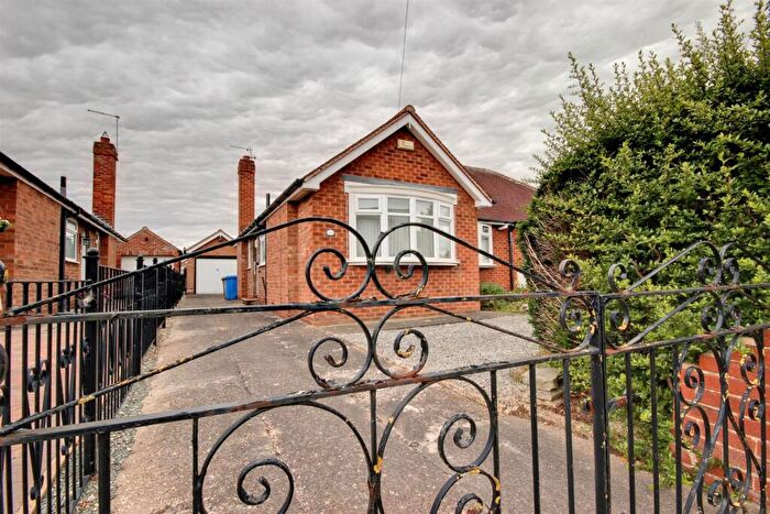 2 Bedroom Semi-Detached Bungalow For Sale In Oakdene, Cottingham, HU16