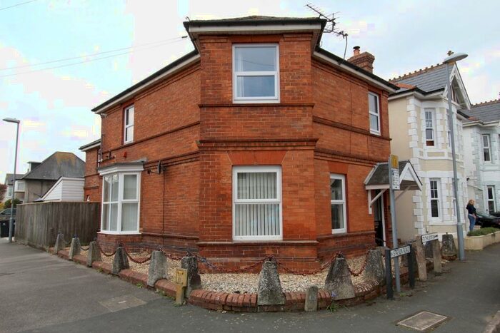 1 Bedroom Flat To Rent In Station Road, Christchurch, BH23