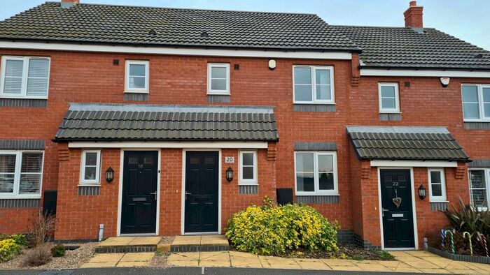 3 Bedroom Town House To Rent In Long Swath Way, Birstall LE4