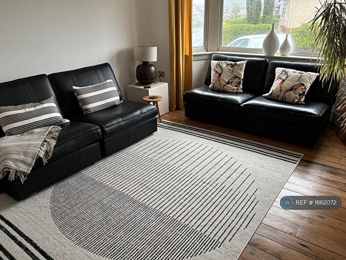 1 Bedroom Flat To Rent In Parkside Road, Motherwell, ML1