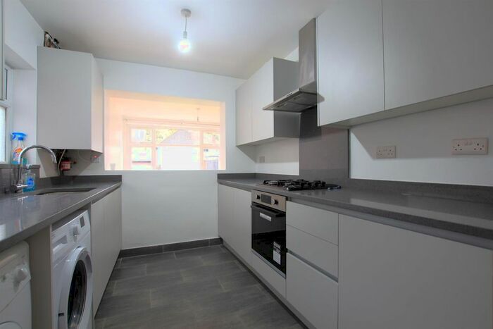 3 Bedroom Semi-Detached House To Rent In Blossom Way, West Drayton, UB7