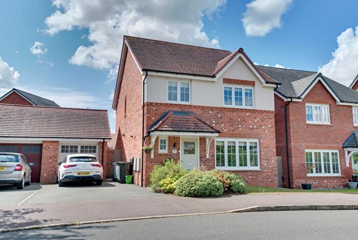4 Bedroom Detached House For Sale In Forrest Road, Somerford, CW12