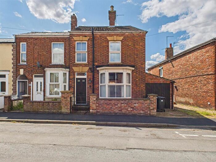 2 Bedroom End Of Terrace House For Sale In Foundry Street, Horncastle, LN9