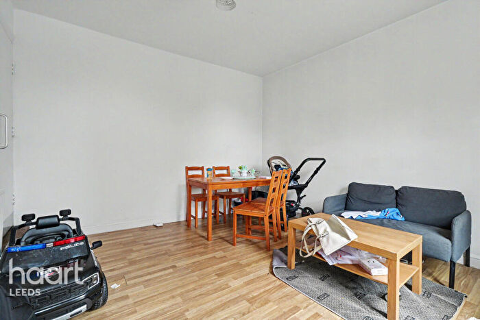 2 Bedroom Terraced House For Sale In Harold Terrace, Leeds, LS6