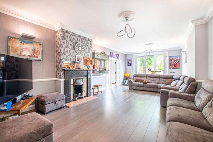 4 Bedroom Semi-Detached House For Sale In Phillimore Gardens, Kensal Rise, London, NW10