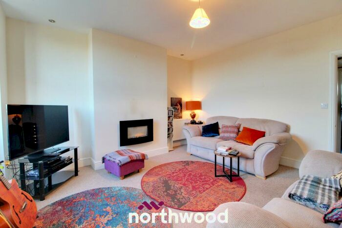 2 Bedroom Semi-Detached House To Rent In South Street, Owston Ferry, Doncaster, DN9