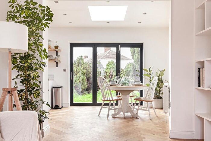 4 Bedroom Terraced House For Sale In Sterry Crescent, Dagenham, RM10