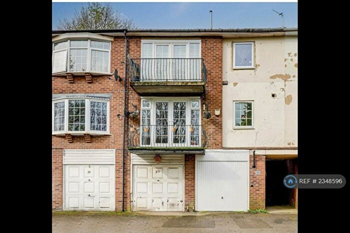 2 Bedroom Maisonette To Rent In Holme Lodge, Nottingham, NG4