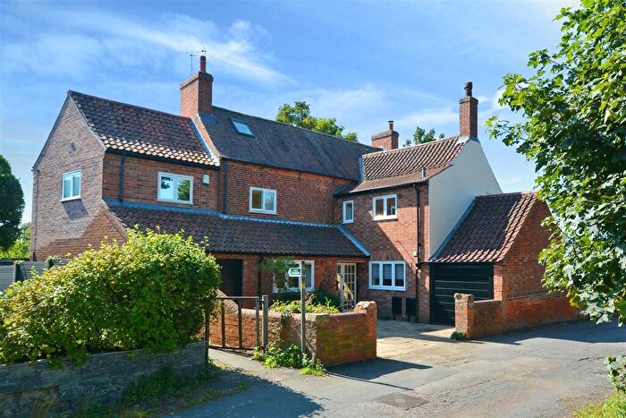 3 Bedroom Detached House For Sale In Chapel Lane, Farnsfield, Newark, NG22