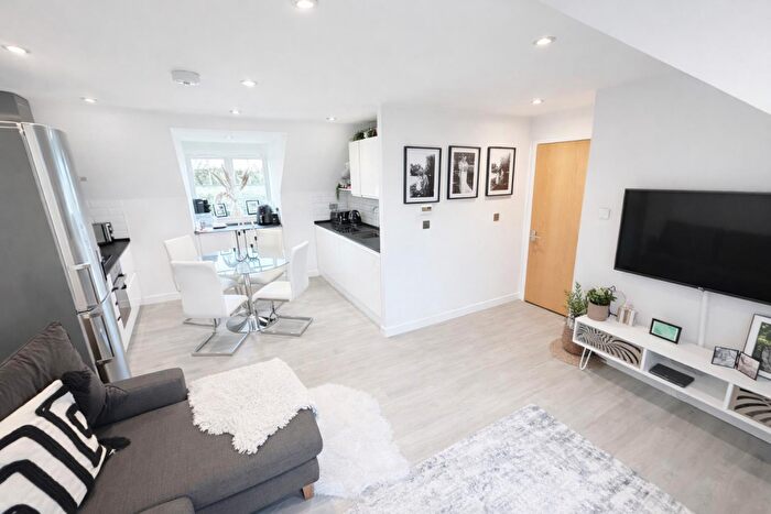 2 Bedroom Flat For Sale In Shimbrooks, Great Leighs, CM3