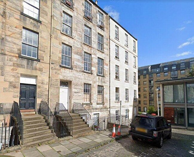 1 Bedroom Flat To Rent In Gayfield Square, Edinburgh, EH1