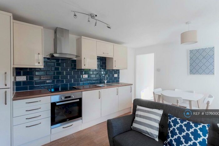 2 Bedroom Flat To Rent In Eastern Esplanade, Margate, CT9