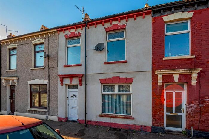 4 Bedroom Terraced House To Rent In Lower Cathedral Road, Cardiff, CF11