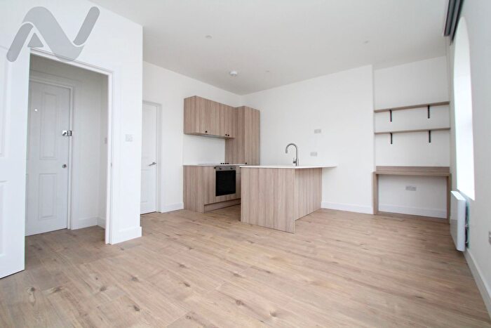 1 Bedroom Flat To Rent In Seven Sisters Road, London, N4