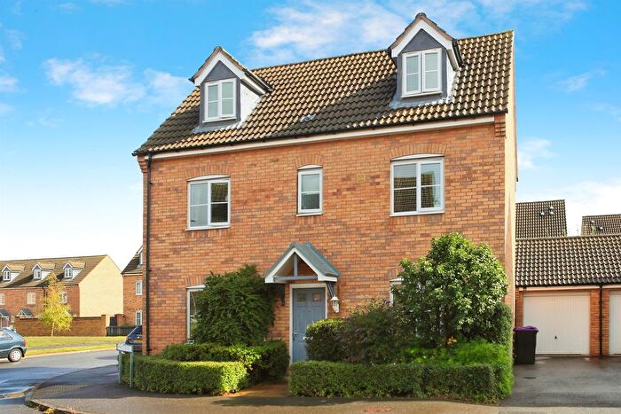 4 Bedroom Detached House For Sale In Princess Grove, Market Deeping, Peterborough, PE6