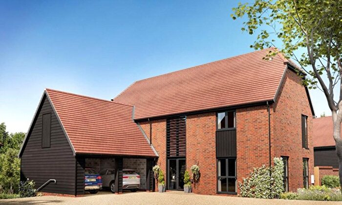 4 Bedroom Barn Conversion For Sale In Highgate Hill, Hawkhurst, Kent, TN18