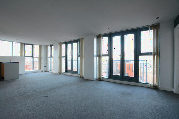 2 Bedroom Apartment To Rent In Castle Exchange, Broad Street, Nottingham, NG1