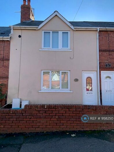 3 Bedroom Terraced House To Rent In Mary Street, Nottinghamshire, NG20