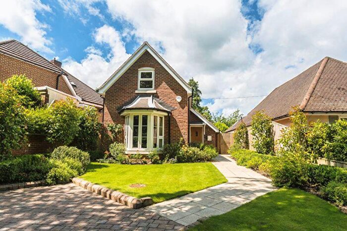 3 Bedroom Detached House For Sale In Church Road, Kenley, CR8