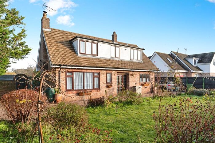 3 Bedroom Bungalow For Sale In Short Lane, Feltwell, Thetford, IP26