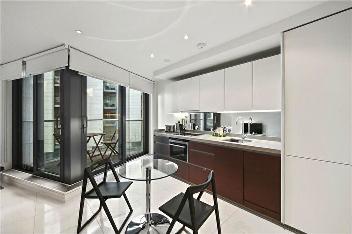 Apartment To Rent In Baltimore Square London, E14