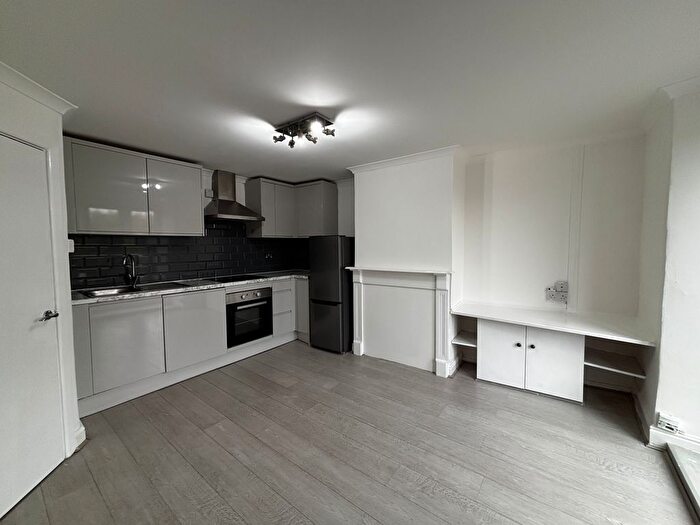 2 Bedroom Flat To Rent In Gloucester Road North, Filton, Gloucestershire, BS34