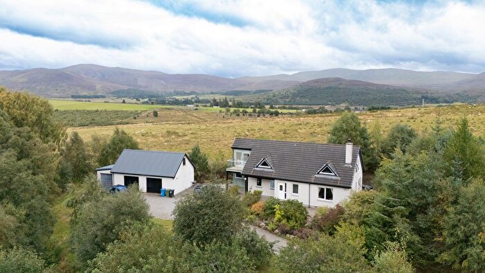 4 Bedroom Detached House For Sale In Tomvoit, Gorthleck, IV2