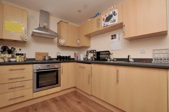 1 Bedroom Flat To Rent In West Street, Bedminster, BS3