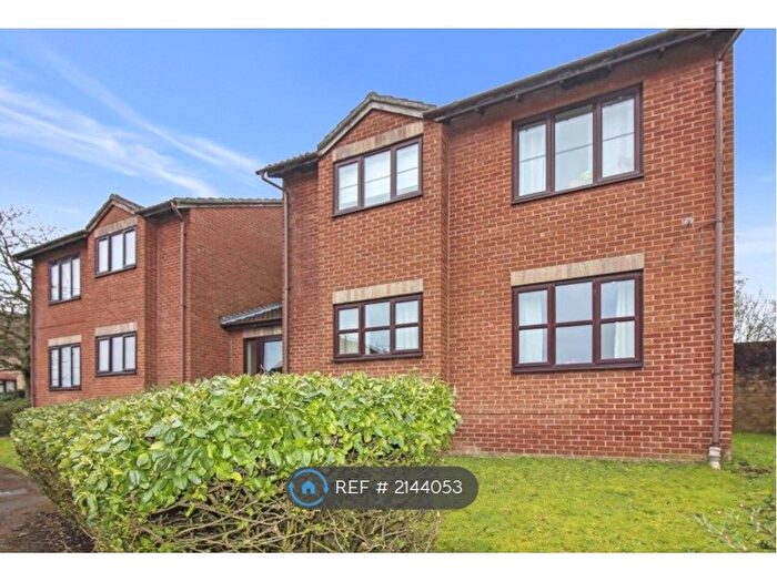 1 Bedroom Flat To Rent In Fairways Avenue, Coleford, GL16