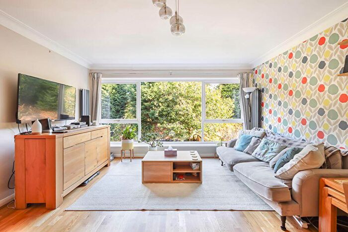 2 Bedroom Flat For Sale In Low Gosforth Court, Gosforth, Newcastle Upon Tyne, NE3