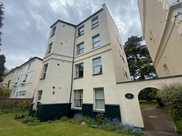 2 Bedroom Flat To Rent In Kenilworth Road, Leamington Spa, CV32