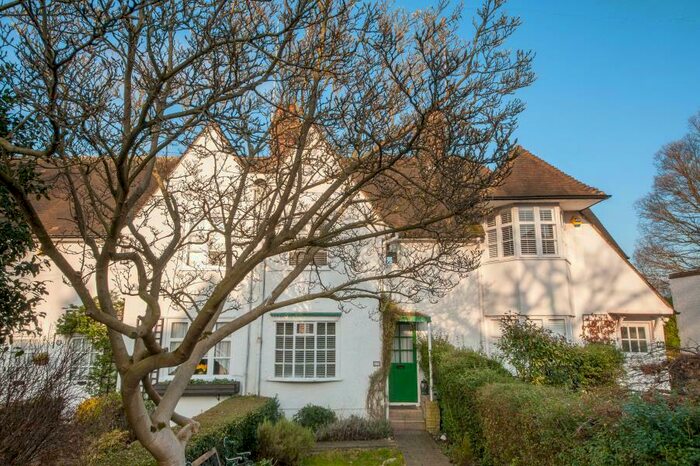 3 Bedroom Cottage To Rent In Wordsworth Walk, Hampstead Garden Suburb, NW11