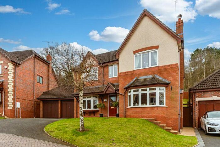 4 Bedroom Detached House For Sale In The Stewponey, Stourbridge, DY7