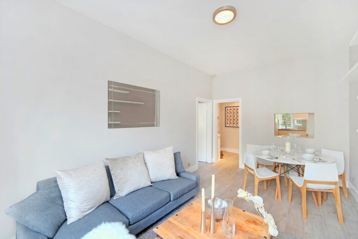 1 Bedroom Flat To Rent In Orsett Terrace, London, W2