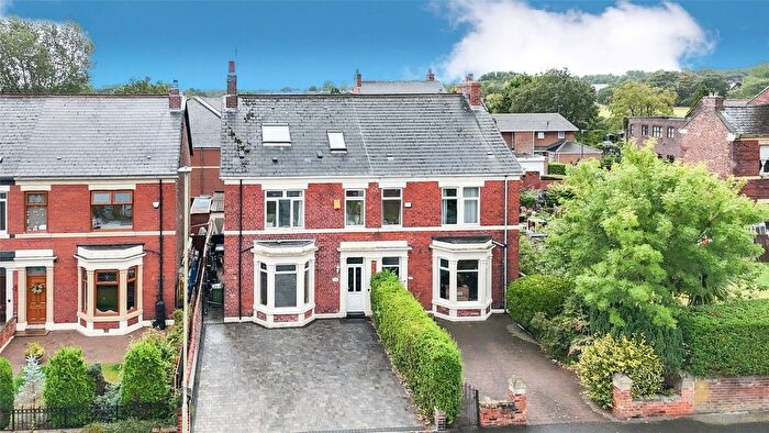 5 Bedroom Semi Detached House For Sale In Croft Terrace, Jarrow, NE32