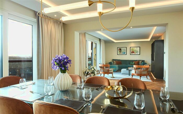 5 Bedroom Flat To Rent In Gloucester Park Apartments, Ashburn Place, London, SW7