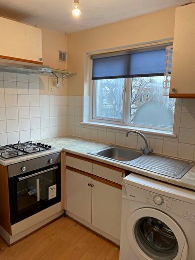 1 Bedroom Flat To Rent In Fortnam Road, London, N19