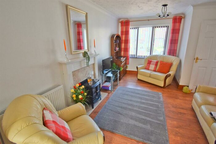 2 Bedroom Semi-Detached House For Sale In Craske Close, Sheringham, NR26