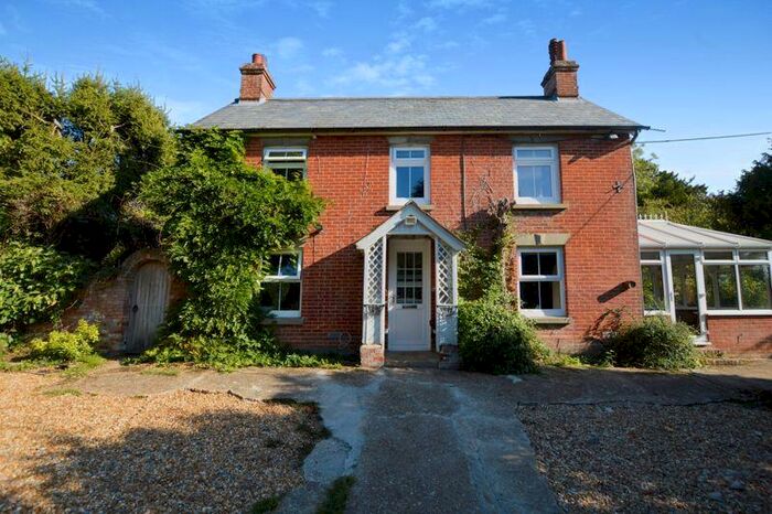 4 Bedroom Detached House For Sale In The Row, Redlynch ***Video Tour***, SP5