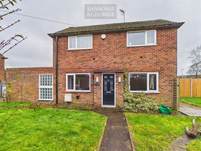 2 Bedroom Semi Detached House For Sale In Neath Gardens, Tilehurst, Reading, Berkshire, RG30
