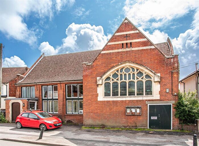 3 Bedroom Flat For Sale In High Street, East Hoathly, BN8