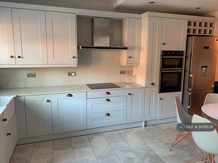 2 Bedroom Flat To Rent In London, London, N22