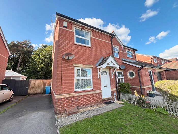 2 Bedroom House To Rent In Chilfrome Close, Canford Heath, BH17