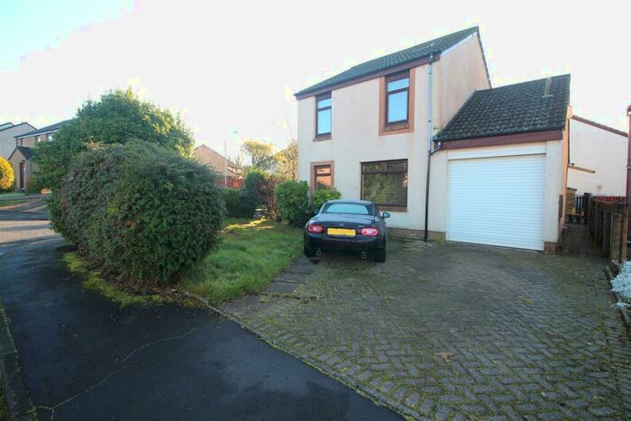 2 Bedroom Detached House For Sale In Primrose Avenue, Inverkip, PA16