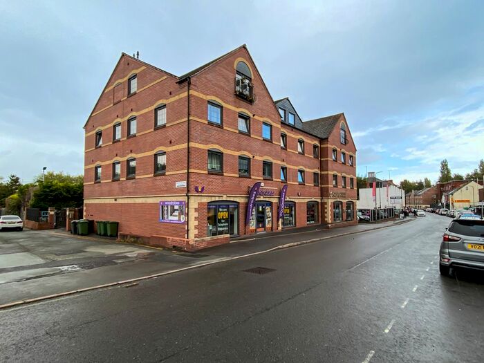 2 Bedroom Flat To Rent In Flat, Mill Lane, DY11