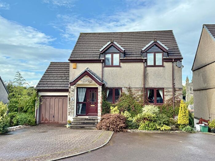 4 Bedroom Detached House For Sale In Buckland Monachorum, Yelverton, PL20