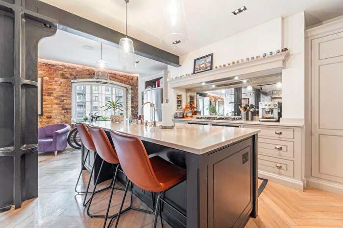 2 Bedroom Flat To Rent In Cardamom Building, Shad Thames, SE1