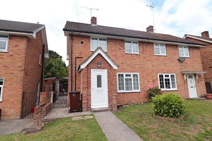 2 Bedroom Property To Rent In Knights Way, Brentwood, CM13